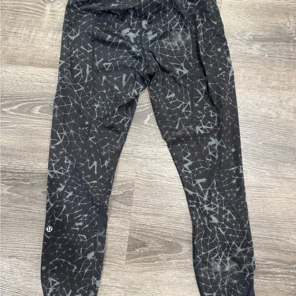 Lululemon Inspire Tight II *Full-On Luxtreme